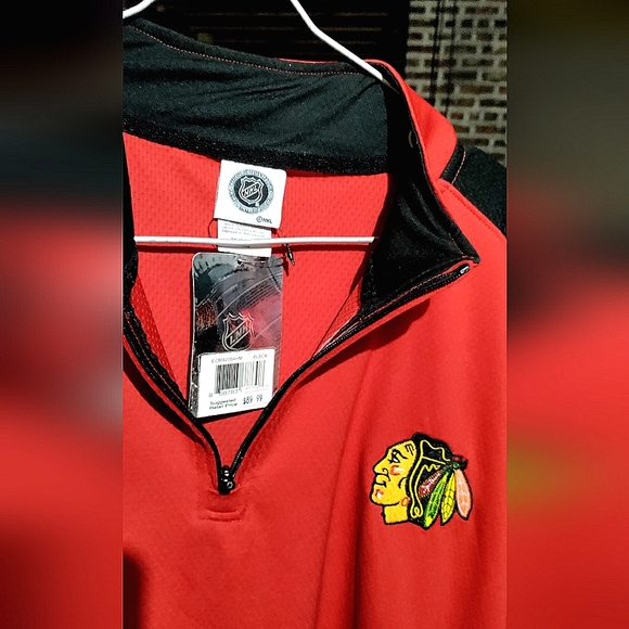 NEW Chicago Blackhawks Mock Neck Shirt! NHL. 2XL, Men. Unisex Item - Picture 3 of 6